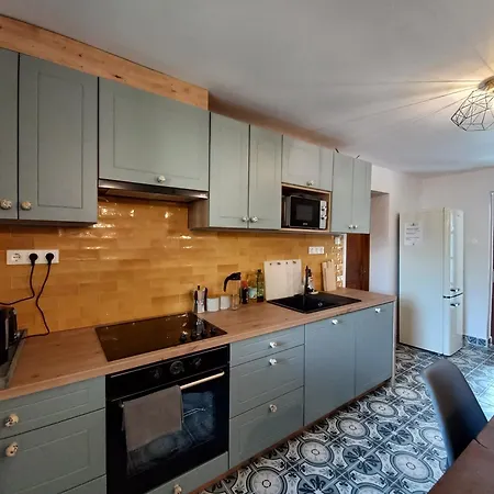 Es Bagoly Kalandhaz Holiday home