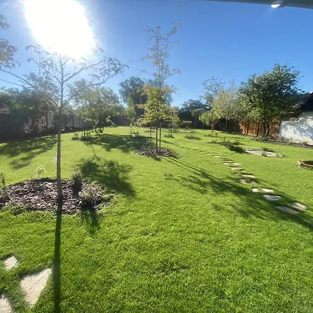 بيت للعطل Es Bagoly Kalandhaz سزارفاس