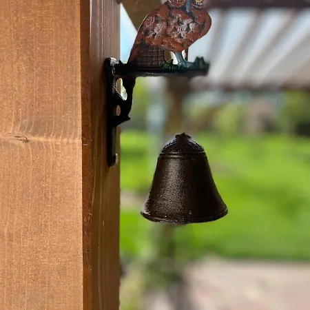 بيت للعطل Es Bagoly Kalandhaz